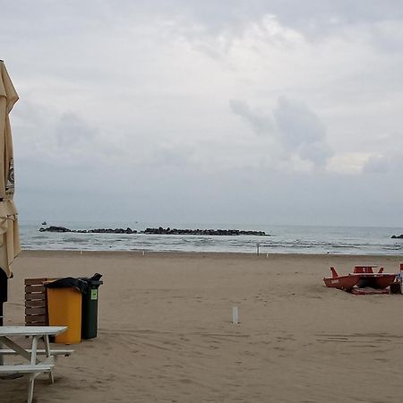 Villa A Mare Senigallia Bagian luar foto