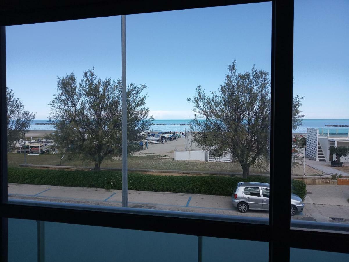 Villa A Mare Senigallia Bagian luar foto